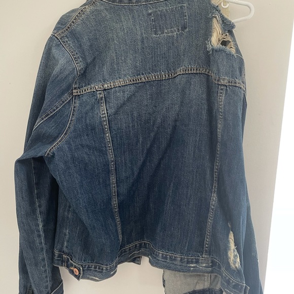 Jean jacket - Picture 6 of 8